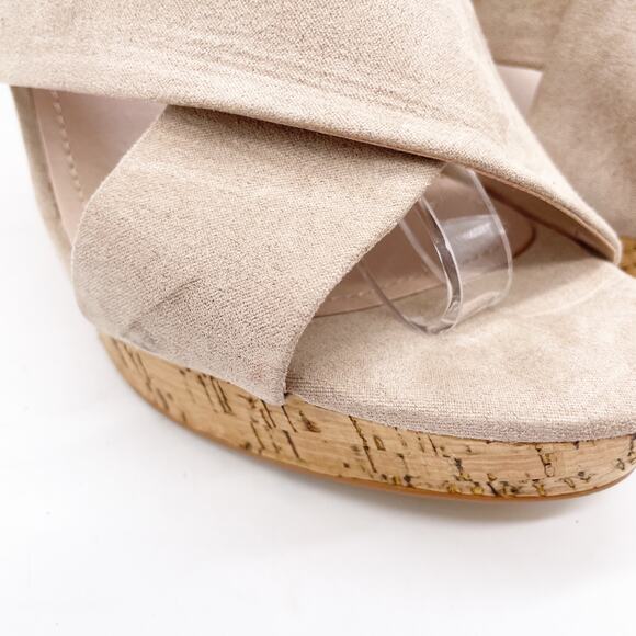 Charles by Charles David Women's Crisscross Cork Wedge Heel Sandals Size 12M - Picture 13 of 13